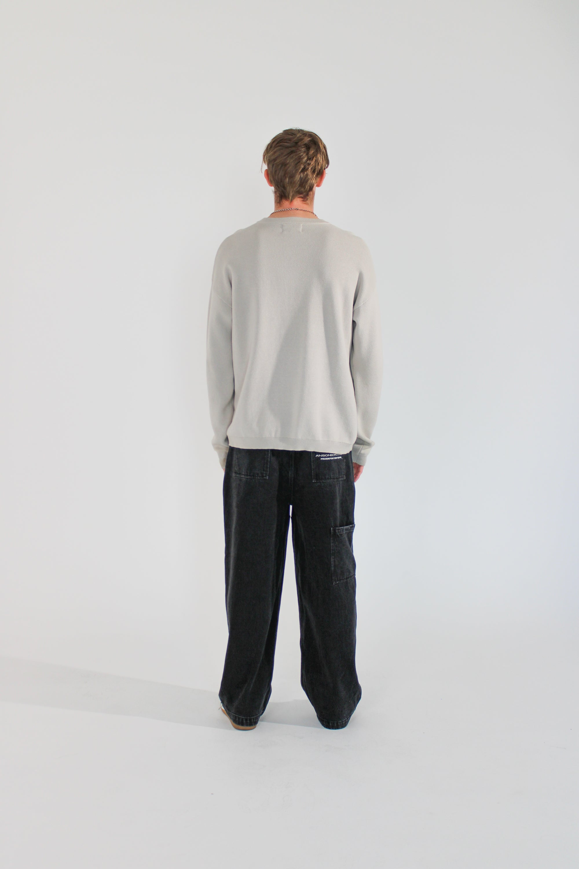 EMBROIDERED HEAVYWEIGHT KNIT SWEATER