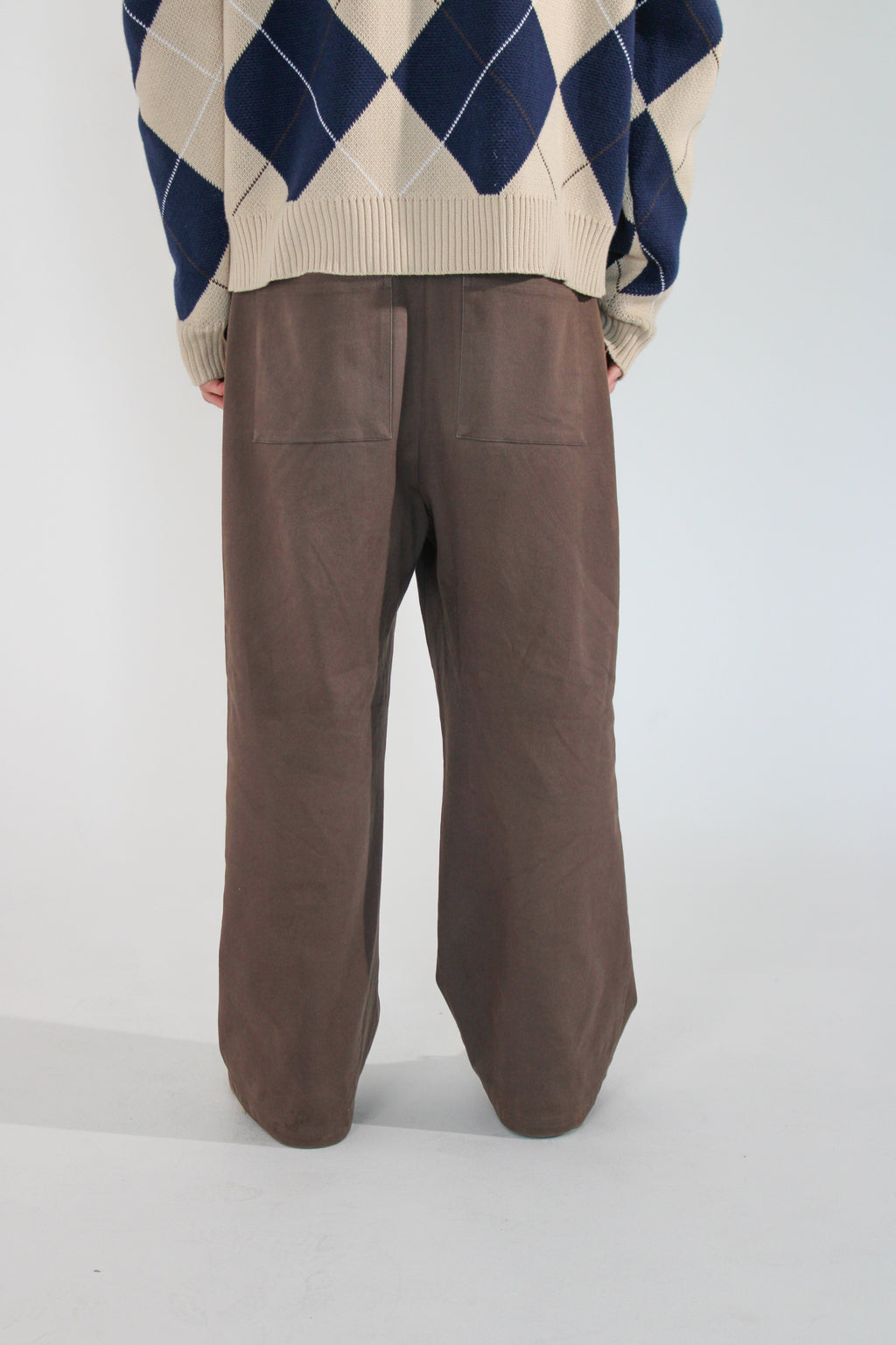 ETIQUETTE NOIRE™ Wide-Fit Pleated Trousers